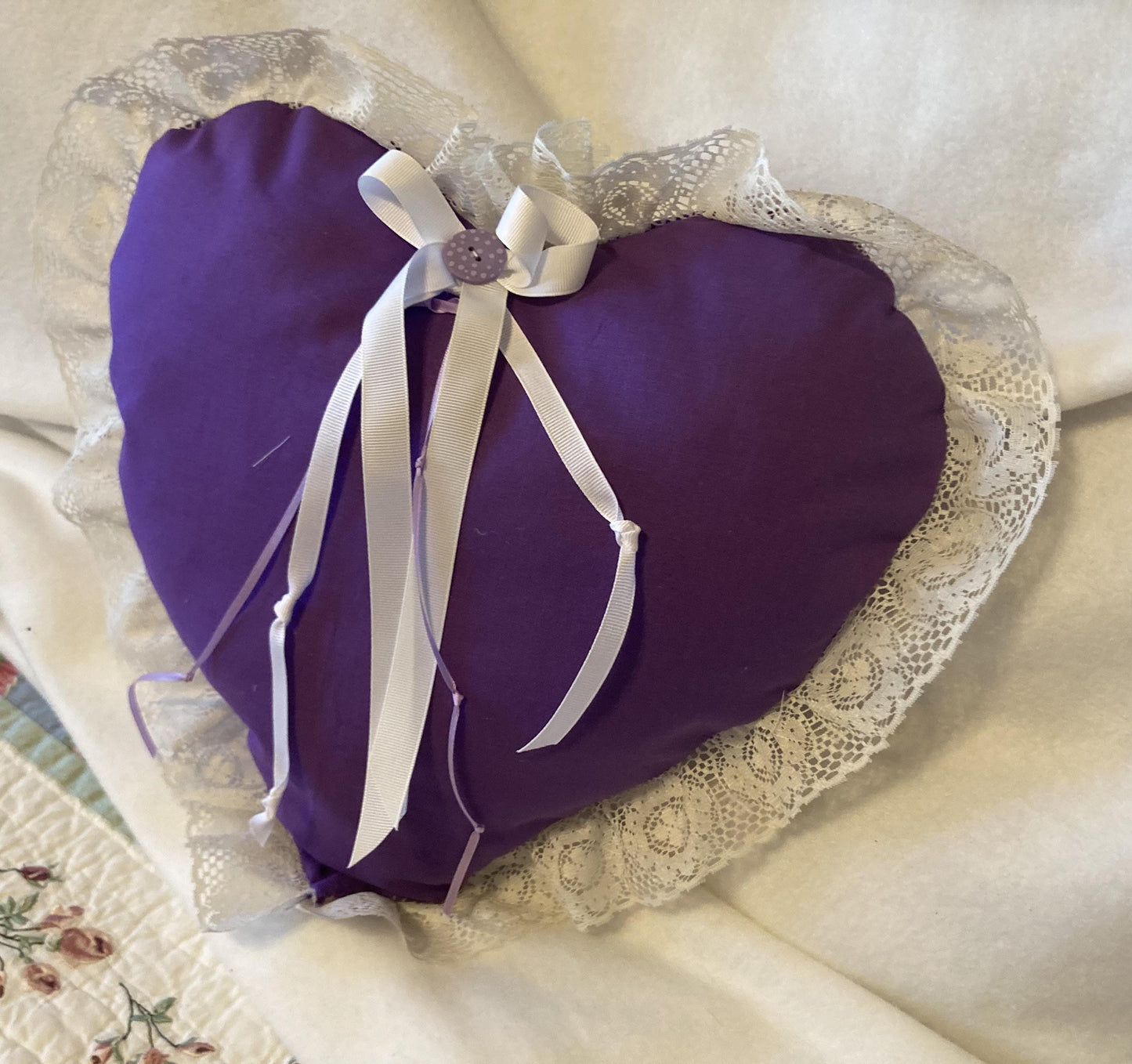 Heart pillows pink or purple