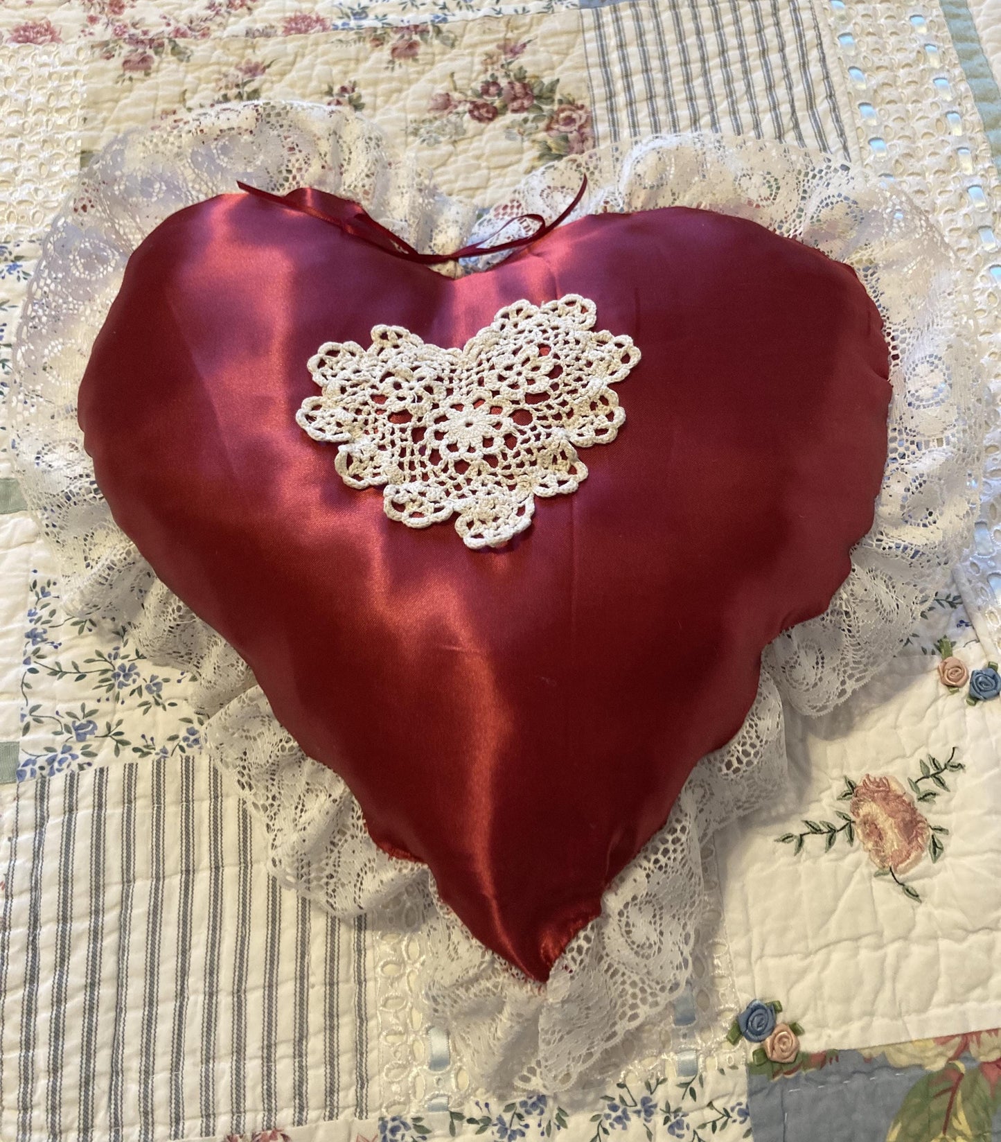 RED HEART PILLOWS Saying I Love You for Valentine's Day